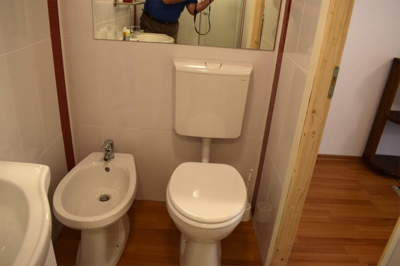 מלון Cluj Center 2 מראה חיצוני תמונה